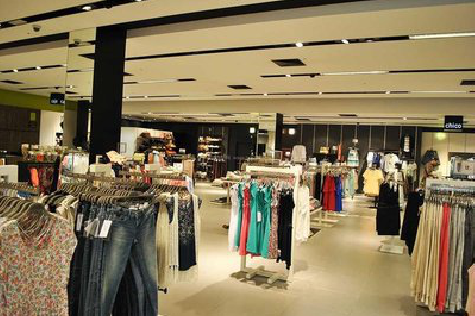 新密商场里的店面怎么装修？